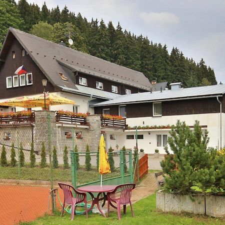 Penzion Bobešova bouda Železná Ruda Esterno foto